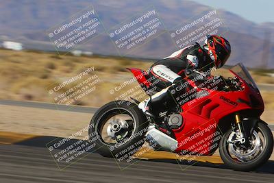 media/Dec-15-2023-Apex Assassins (Fri) [[91f19fb1c7]]/Trackday 2/Session 3 (Turns 16 and 17 Exit Speed)/